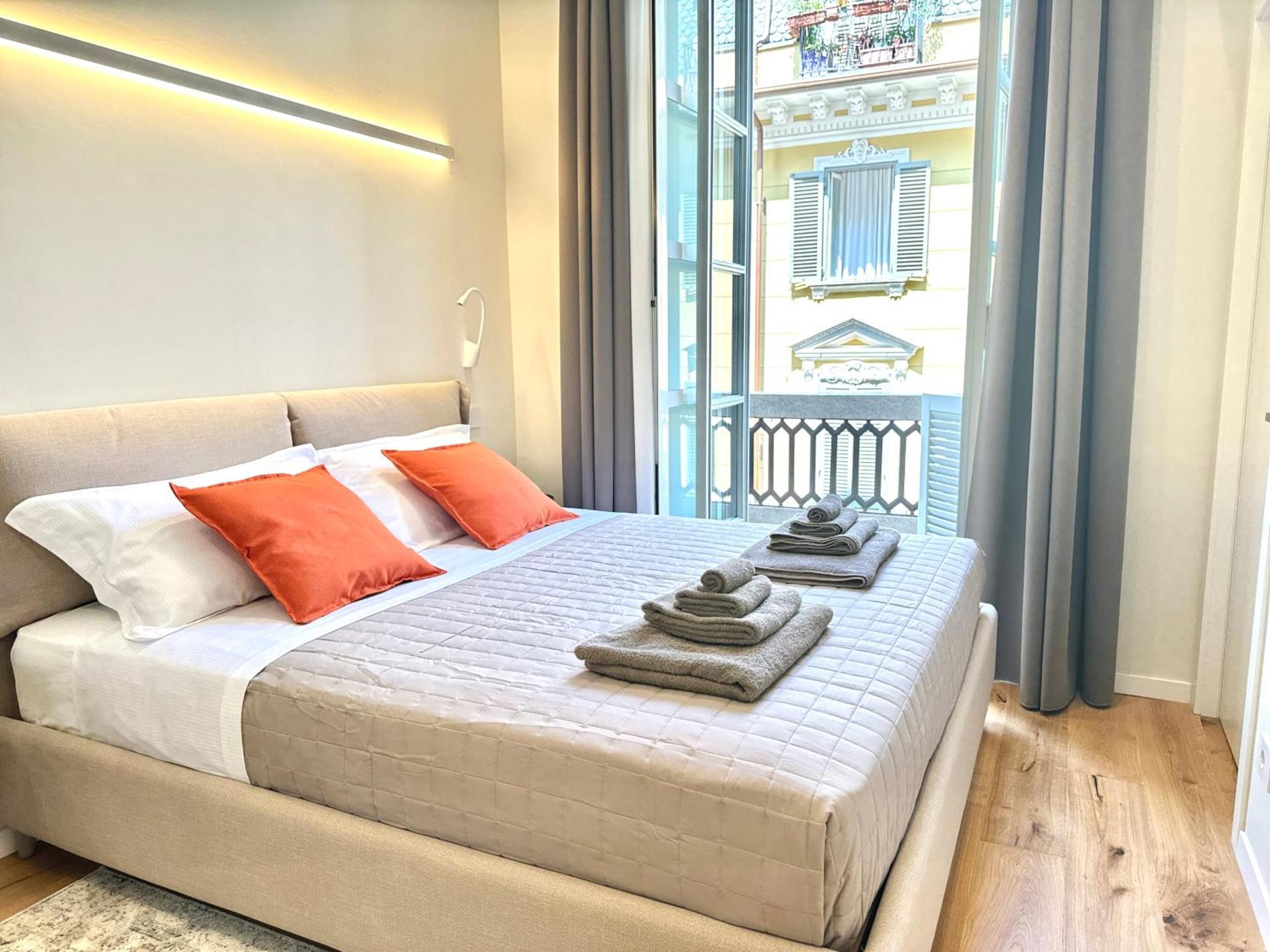 Savoy Luxury Apartment City Center Turín Exterior foto